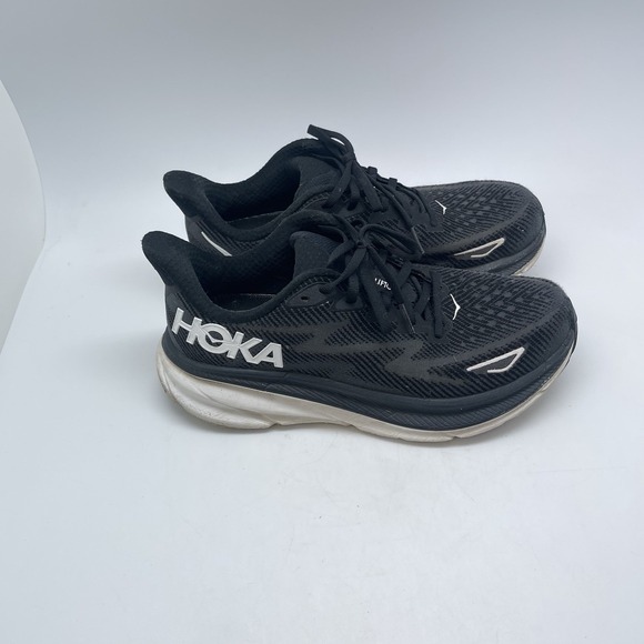 Hoka One One Shoes - Hoka One One Sneakers Womens 8 B Clifton‎ 9 1127896 BWHT Black Running Gym Shoes